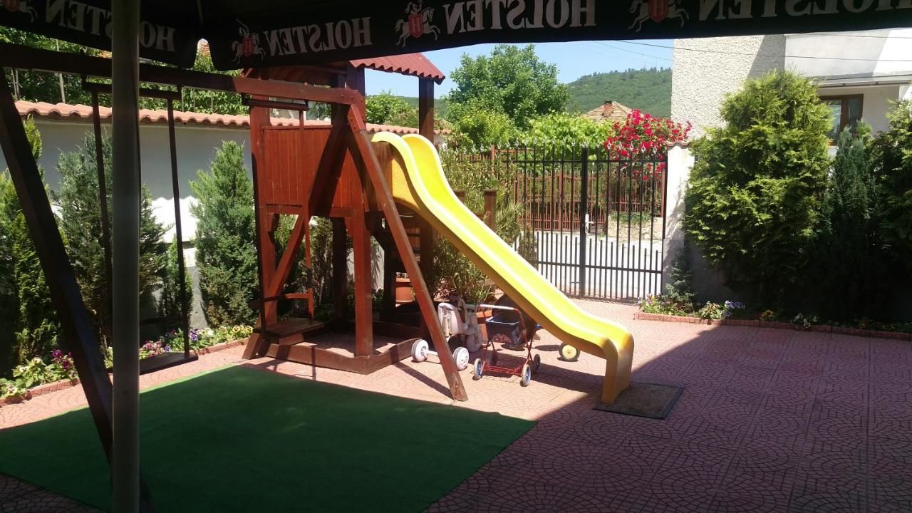 Отель Family Hotel Dalia Велинград-16