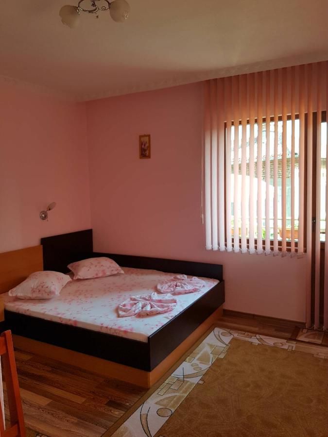 Отель Family Hotel Dalia Велинград