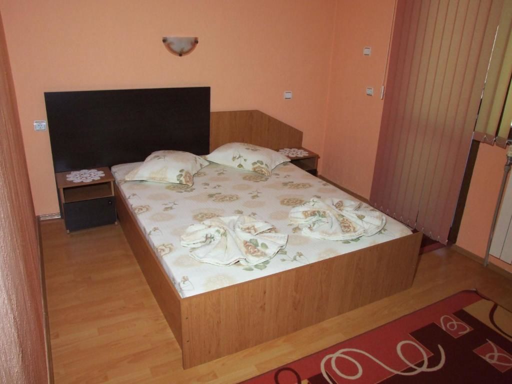 Отель Family Hotel Dalia Велинград